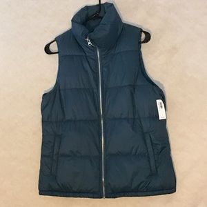 Old Navy Zip Up Puffer Vest